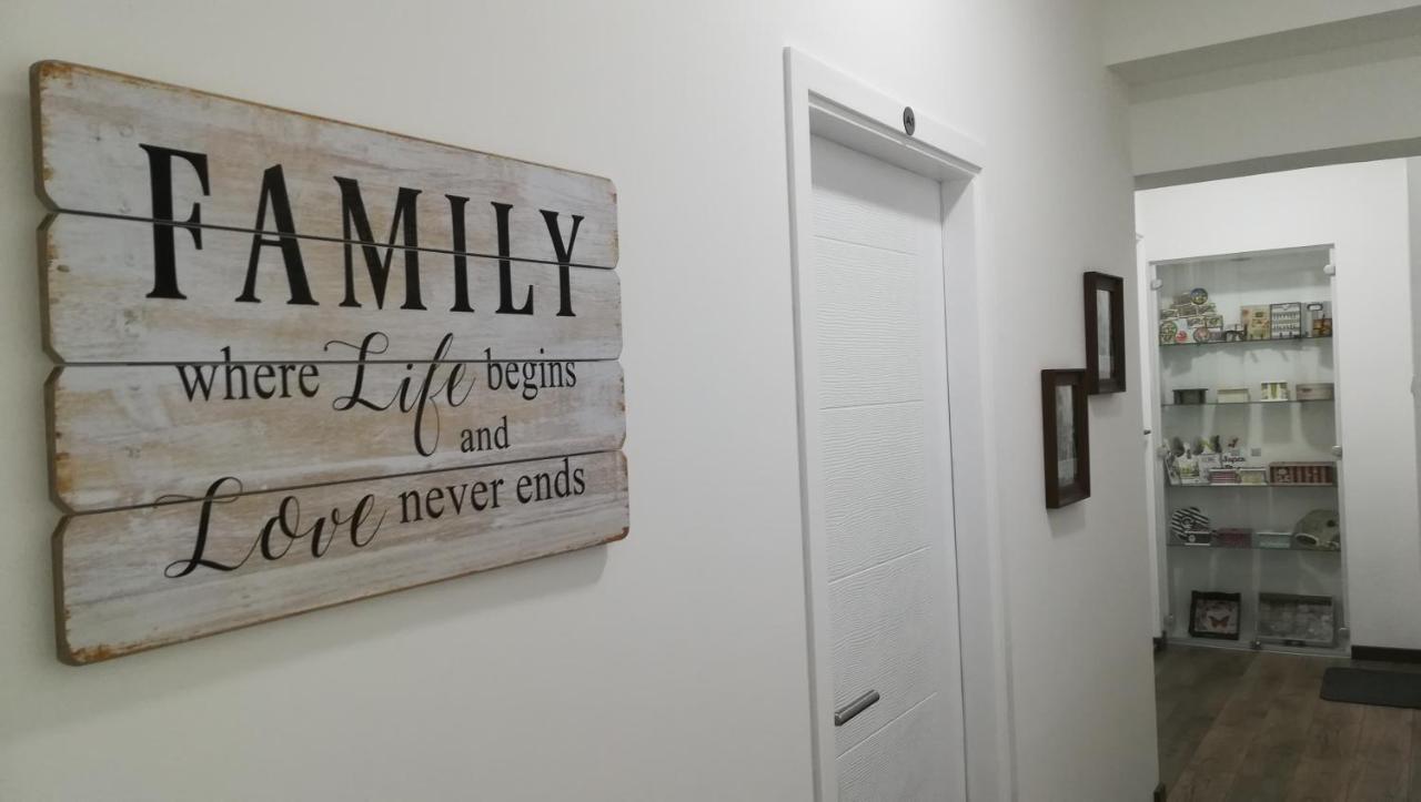 M4U Apartments Ni 외부 사진